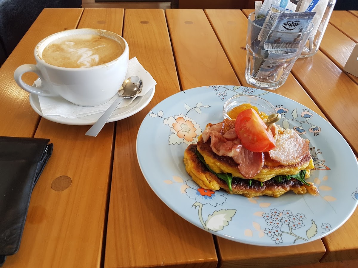 Hansen's Cafe And Store-8