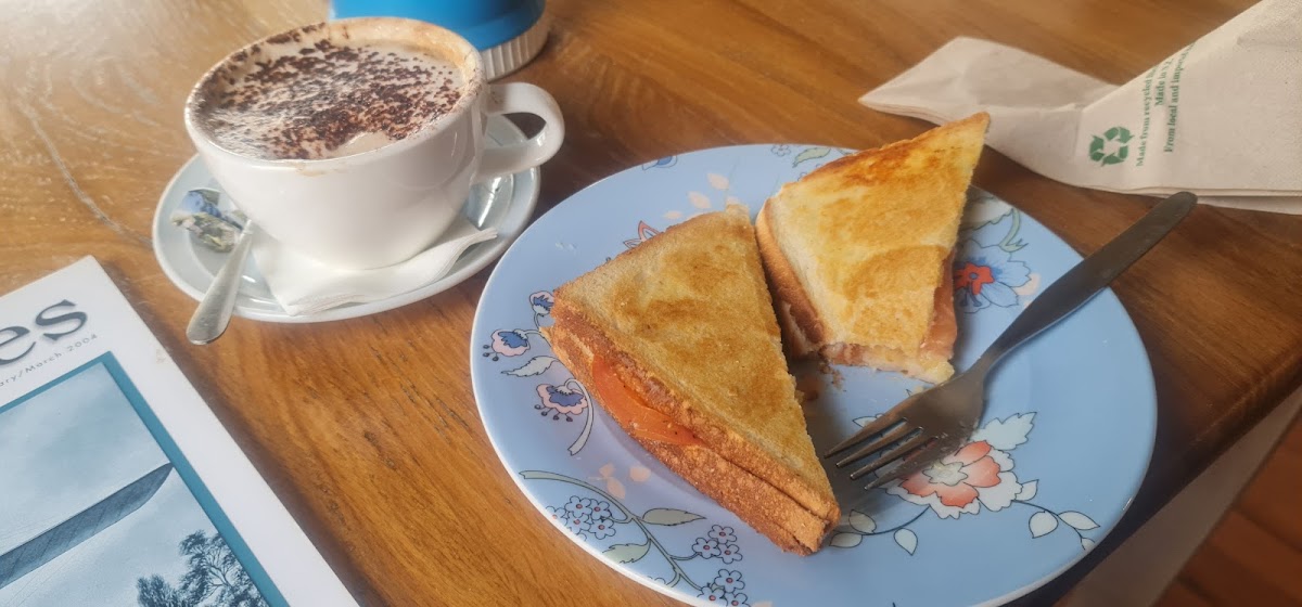 Hansen's Cafe And Store-9