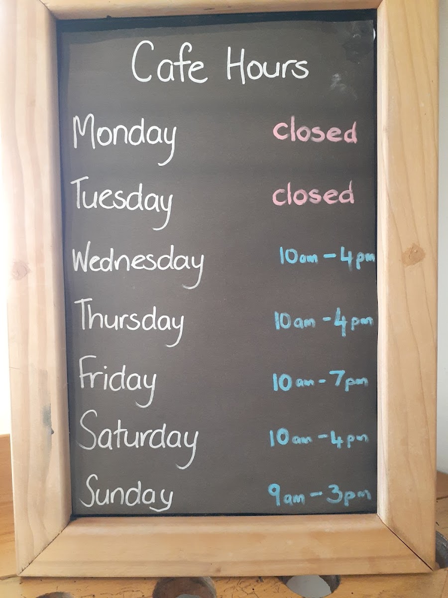 Menu Hansen's Cafe And Store-2